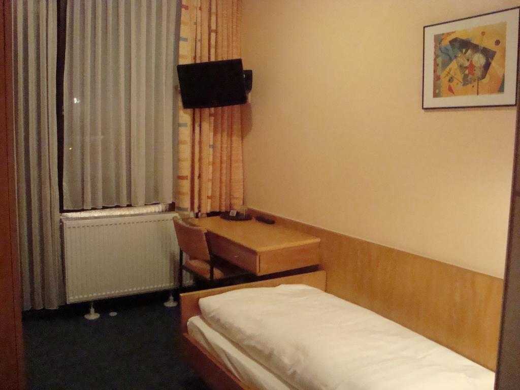 Hotel Gartenhof Mühlheim Pokój zdjęcie